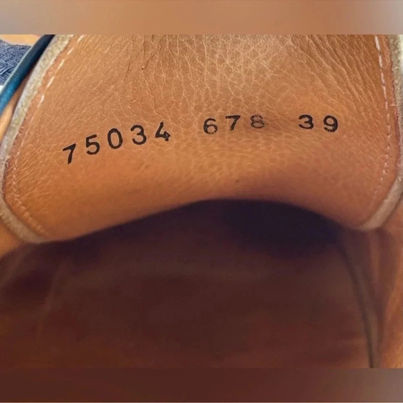 Fratelli Rossetti Unveils Limited-Edition
Sneaker size 39/9 - Picture 10 of 12